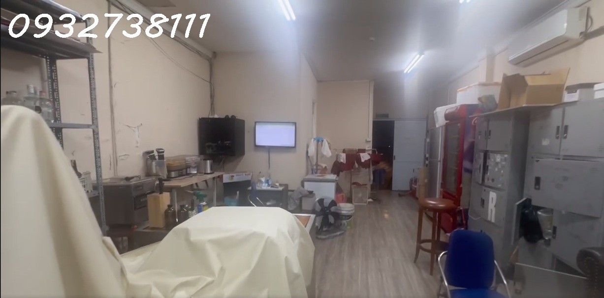 Bán nhà ngõ Phùng Hưng, Hoàn Kiếm, 102m2, 3 tầng, 3PN, Sổ đỏ, giá 92 tỷ. LH: 0932738111 - Ảnh 2